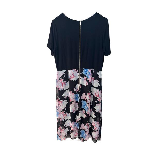 Vince Camuto Black Floral Fit & Flare Dress 1X Plus Size Floral Midi - Picture 2 of 7
